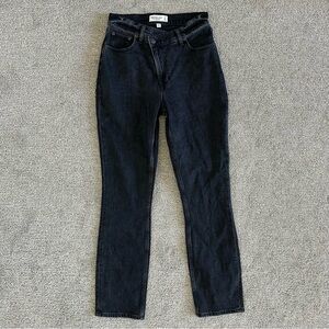 Abercrombie & Fitch the 90s Slim Straight Ultra High‎ Rise size 27/4S Curve Love